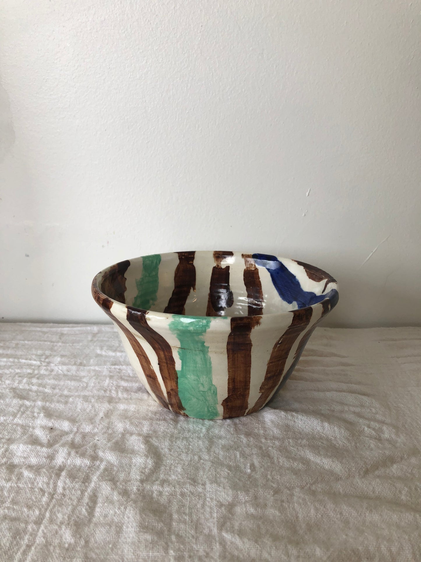 Medium serving/soup bowl