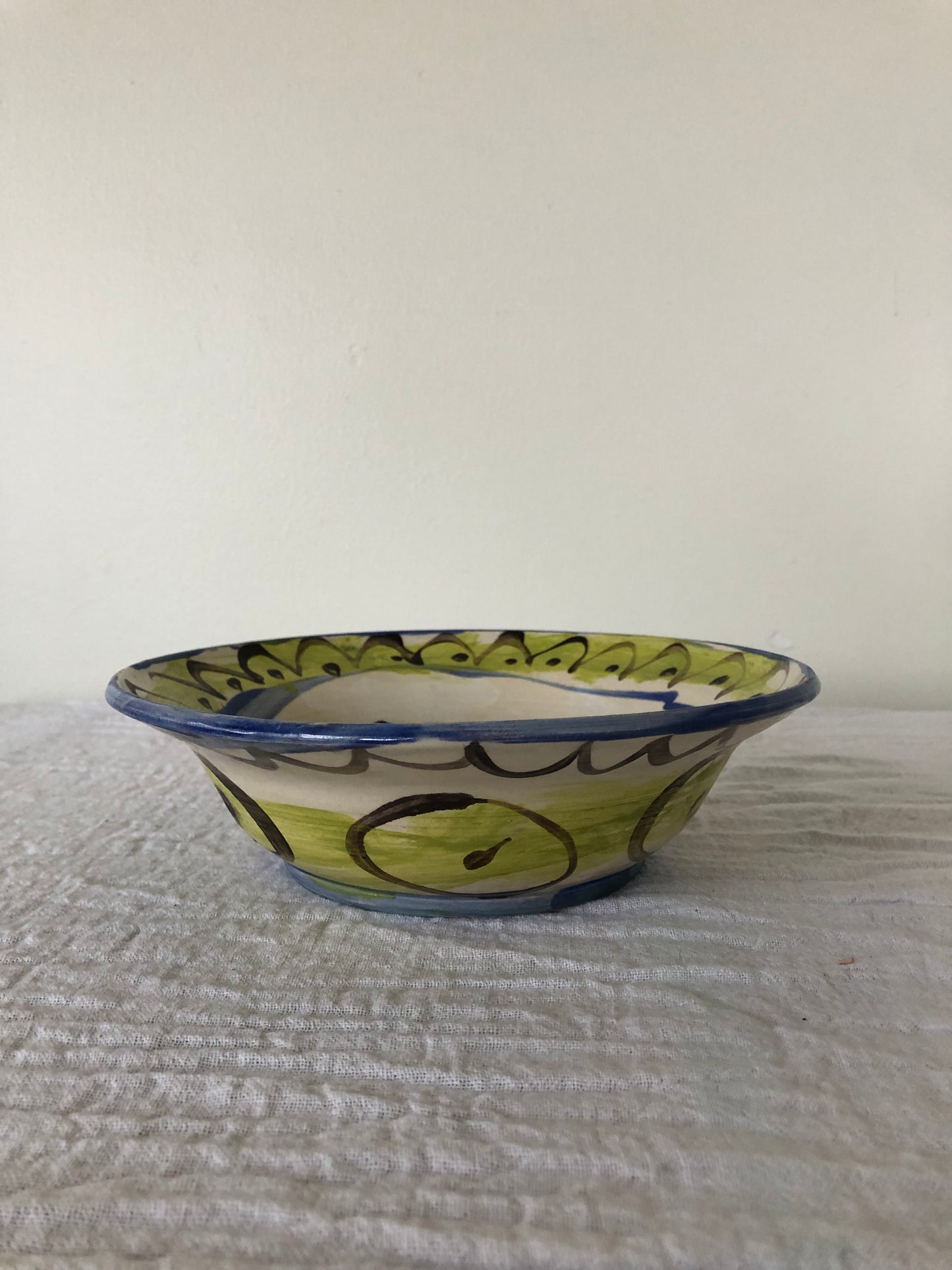 'Vintage' Circle Bowl